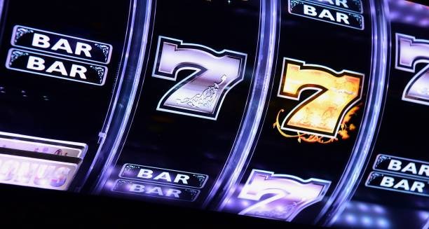 Qiu Qiu hand ranking and payout display on evostoto link